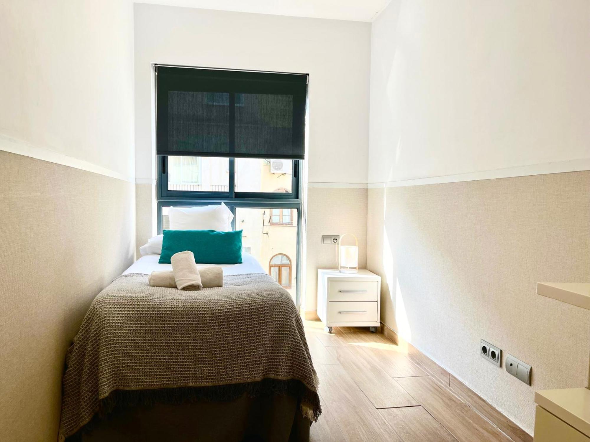 Feelathome Mozart Apartments Барселона Екстер'єр фото