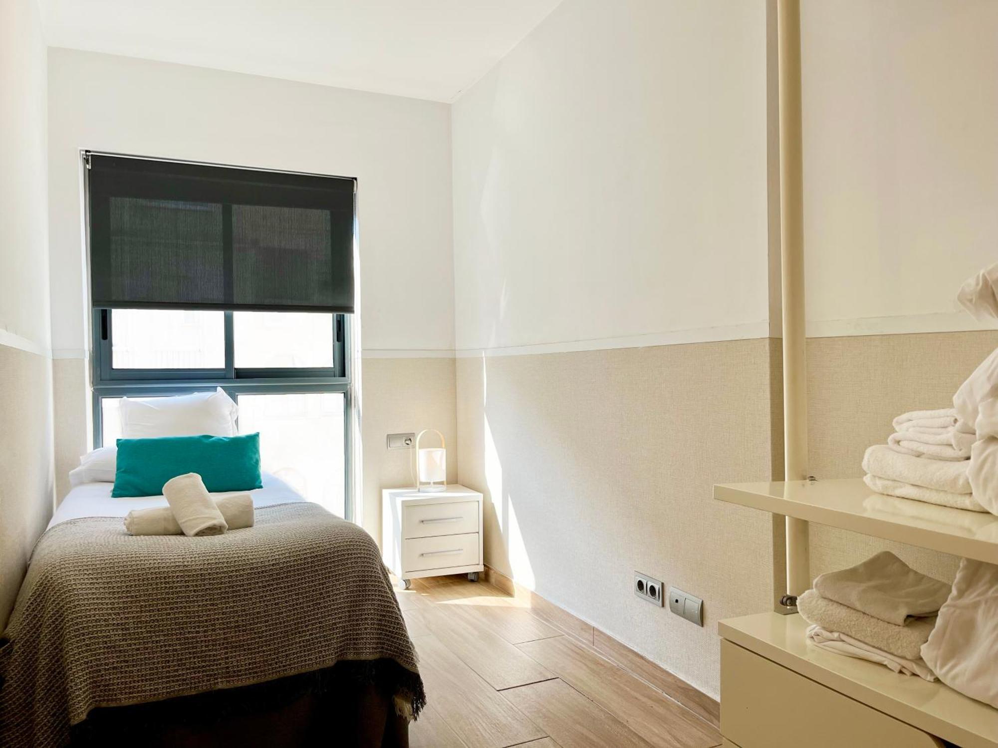 Feelathome Mozart Apartments Барселона Екстер'єр фото